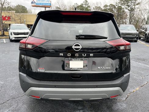 Used 2022 Nissan Rogue SV image 6