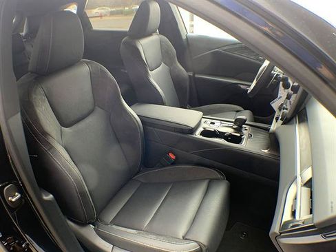 Used 2026 Lexus RX 450h AWD image 25