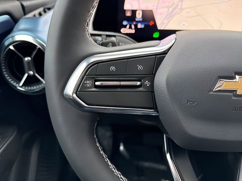 New 2026 Chevrolet Equinox EV LT image 27