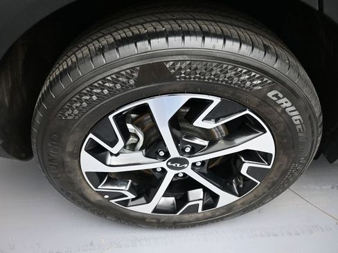 Certified 2023 Kia Sportage EX AWD/4WD image 12