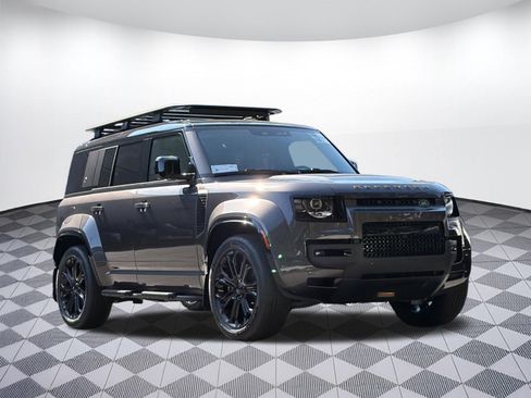 New 2026 Land Rover Defender 110 OCTA AWD/4WD image 7