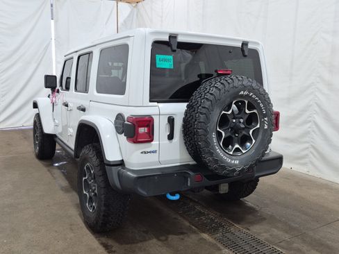 Used 2022 Jeep Wrangler Unlimited Rubicon 4xe w/ Cold Weather Group AWD/4WD image 9