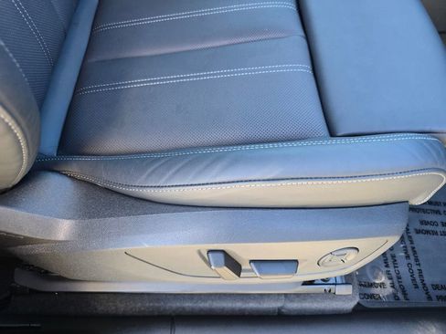 Used 2025 Audi Q6 e-tron Premium Plus w/ Premium Plus image 30