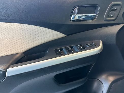 Used 2015 Honda CR-V Touring image 14