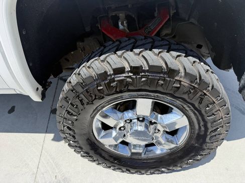 Used 2016 GMC Sierra 3500 Denali w/ Duramax Plus Package AWD/4WD image 33