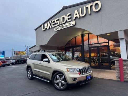 Used 2011 Jeep Grand Cherokee Overland image 1