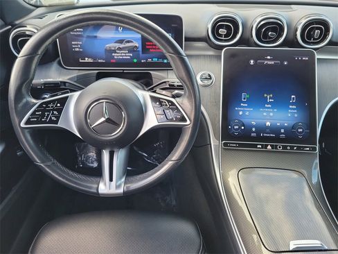 Used 2022 Mercedes-Benz C 300 C 300 image 4