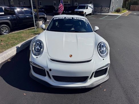Used 2016 Porsche 911 GT3 RS image 8