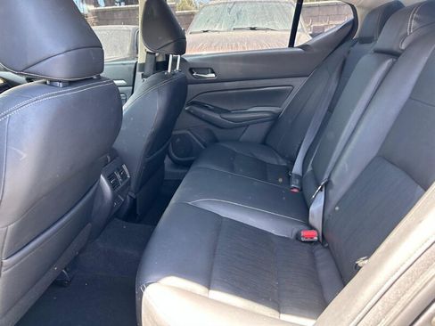 Used 2020 Nissan Altima 2.5 SL FWD image 23