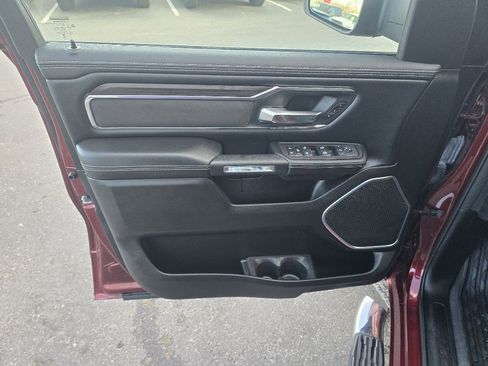 Used 2025 RAM 1500 Laramie w/ Sport Appearance Package image 11