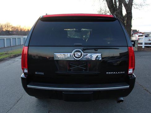 Used 2008 Cadillac Escalade AWD image 6