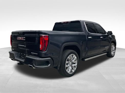 Used 2023 GMC Sierra 1500 Denali w/ Denali Reserve Package AWD/4WD image 10