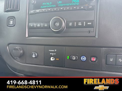 Used 2024 Chevrolet Express 3500 LT w/ LT Preferred Equipment Group image 17