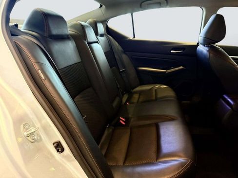 Used 2023 Nissan Altima 2.5 SR image 31