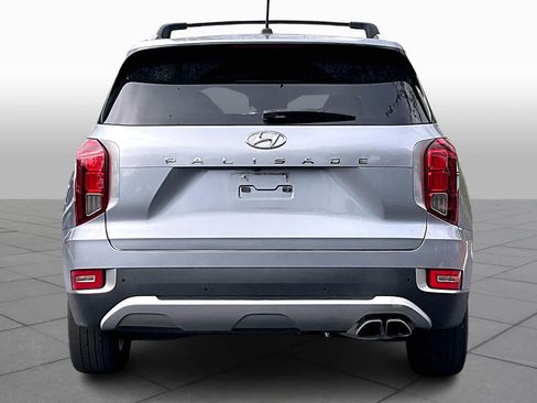 Used 2020 Hyundai Palisade SEL w/ Premium Package FWD image 5