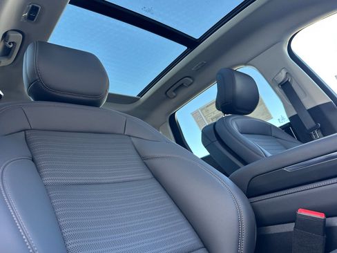 New 2026 Lincoln Nautilus Reserve w/ Jet Appearance Package image 16