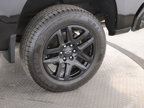 Used 2023 Chevrolet Silverado 1500 Custom Trail Boss w/ LPO, Dark Essentials Package image 14