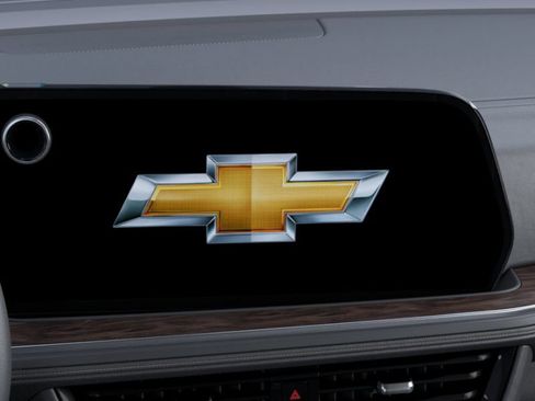New 2025 Chevrolet Suburban Premier AWD/4WD image 44