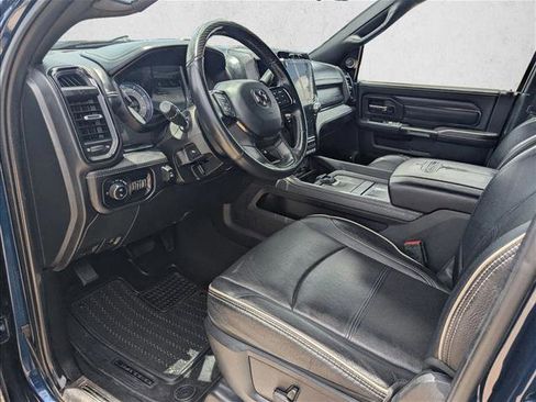 Used 2022 RAM 2500 Limited AWD/4WD image 9