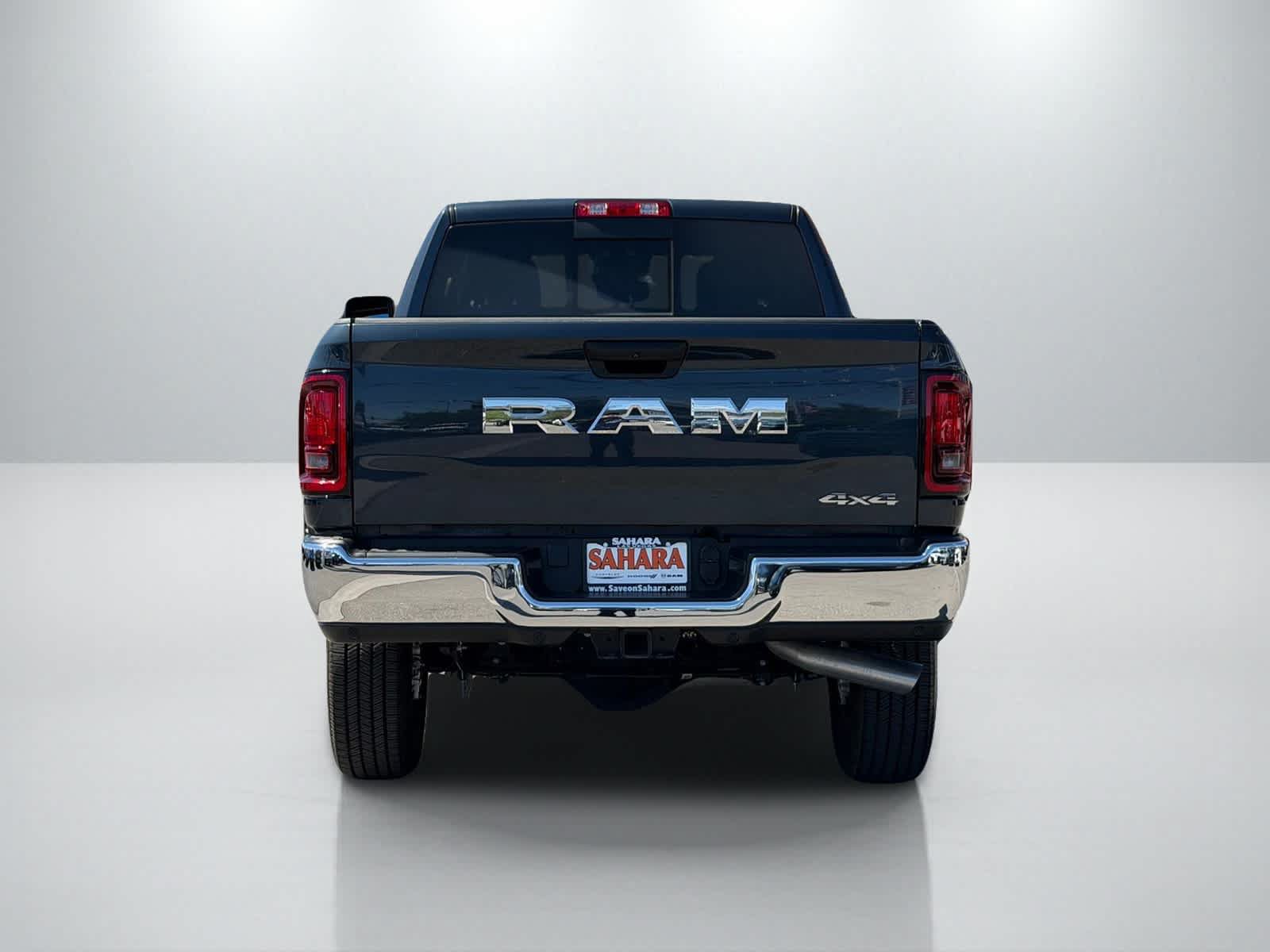 Used 2025 RAM 2500 Tradesman AWD/4WD image 5
