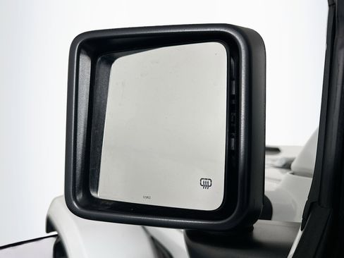 Used 2023 Jeep Wrangler Sahara w/ Cold Weather Group AWD/4WD image 16