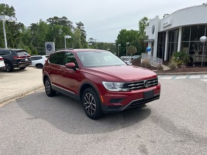 Used 2021 Volkswagen Tiguan SE w/ Panoramic Sunroof Package