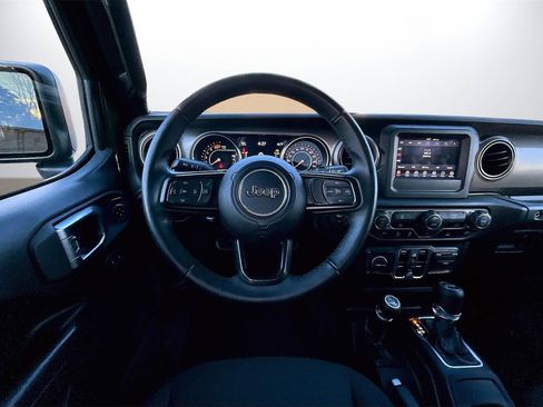 Certified 2021 Jeep Wrangler Willys image 10