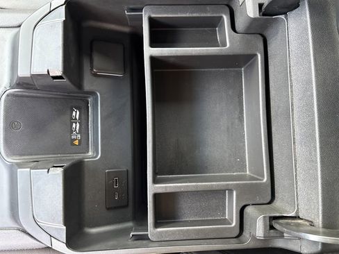Used 2022 GMC Sierra 1500 AT4 w/ AT4 Preferred Package AWD/4WD image 35