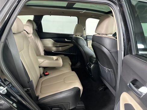 Used 2023 Hyundai Santa Fe SEL w/ Premium Package image 27