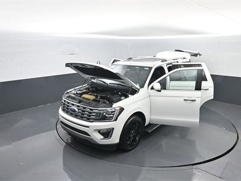 Certified 2021 Ford Expedition Limited image 35