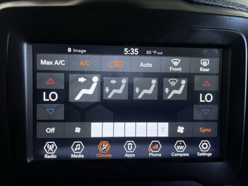 Used 2020 Jeep Renegade Sport image 33