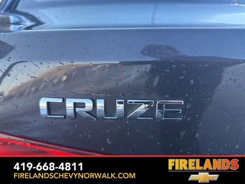 Certified 2015 Chevrolet Cruze LT image 31