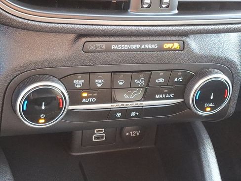 Used 2025 Ford Escape Active image 16