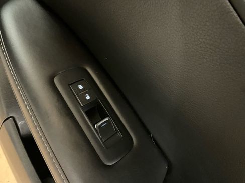 Used 2017 Lexus RX 350 w/ Premium Package image 17