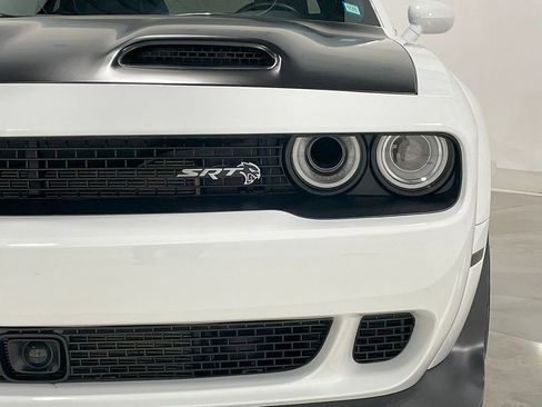 Used 2020 Dodge Challenger SRT Hellcat image 27