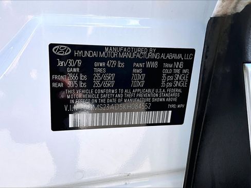 Used 2019 Hyundai Santa Fe SE FWD image 34