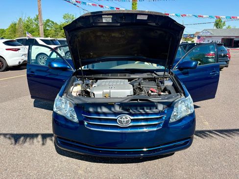 Used 2006 Toyota Avalon XLS FWD image 10