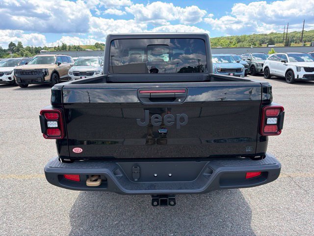 New 2026 Jeep Gladiator Sport AWD/4WD image 4