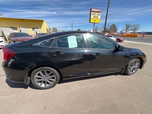 Used 2019 Honda Civic EX image 8