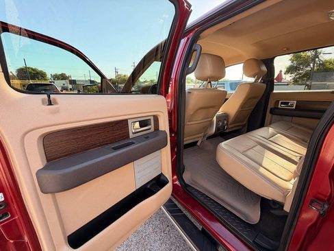 Used 2014 Ford F150 Lariat w/ Equipment Group 501A Mid AWD/4WD image 16