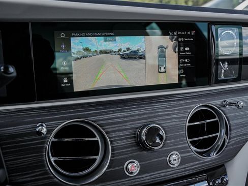 New 2025 Rolls-Royce Ghost image 31