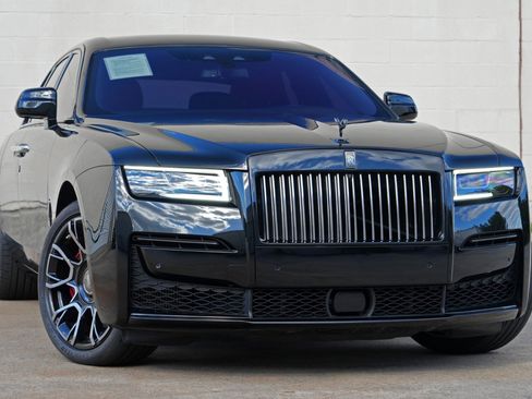 Used 2024 Rolls-Royce Ghost Black Badge w/ Black Badge Ghost Package AWD/4WD image 4