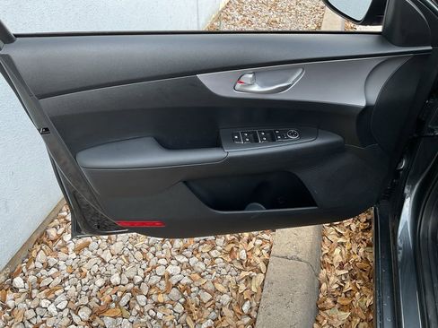 Used 2024 Kia Forte LXS w/ LXS Technology Package image 12