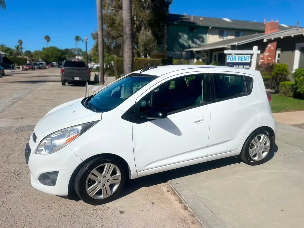 Used 2015 Chevrolet Spark LT FWD image 13