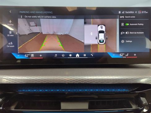 Used 2025 BMW i4 xDrive40i w/ Parking Assistance Package image 21