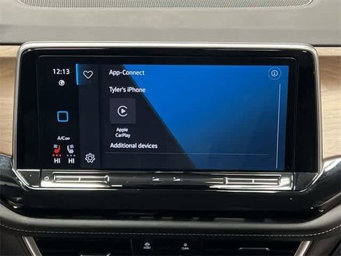 Used 2024 Volkswagen Atlas SE image 12