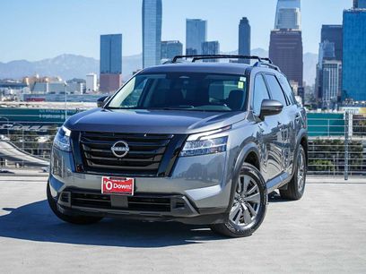 Used 2022 Nissan Pathfinder SV w/ SV Black Package