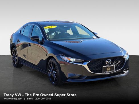 Used 2024 MAZDA MAZDA3 s image 1