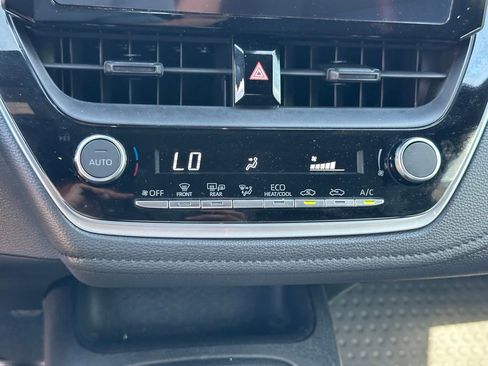 Used 2024 Toyota Corolla SE FWD image 26