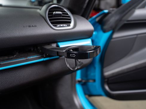Used 2021 Porsche 718 Cayman GT4 RWD image 59